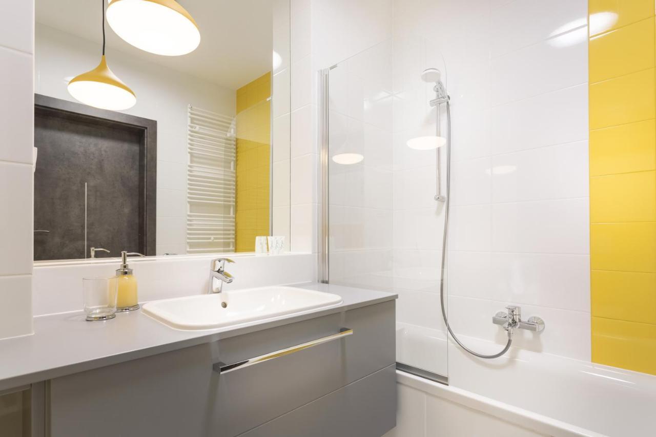 פוזנן H2 Apartment- Gasiorowskich 4 - Parking Podziemny - Self Check In 24H - Mtp Targi - Pkp - Sklep Netto W Budynku מראה חיצוני תמונה
