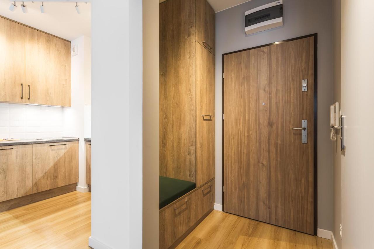 פוזנן H2 Apartment- Gasiorowskich 4 - Parking Podziemny - Self Check In 24H - Mtp Targi - Pkp - Sklep Netto W Budynku מראה חיצוני תמונה